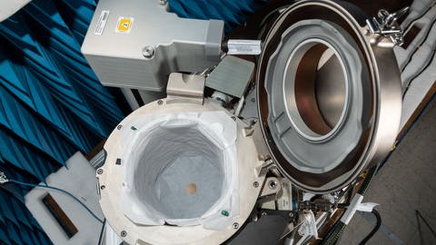 Die ISS bekommt eine neue Toilette. Die soll jetzt leichter zu bedienen sein und auch von Frauen besser benutzt werden können. (Foto: Pressestelle, NASA)