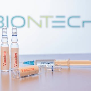 Das Mainzer Biotechunternehmen Biontech hat gemeinsam mit dem Konzern Pfizer positive Wirksamkeitsdaten für seinen Corona-Impfstoff vorgelegt (Foto: imago images, imago images / Political-Moments)