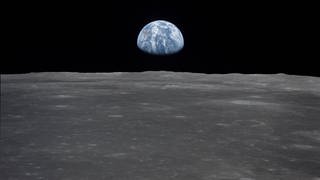 Blick auf die Erde vom Mond aus, Apollomission 1969 (Foto: imago images, IMAGO / Mary Evans)