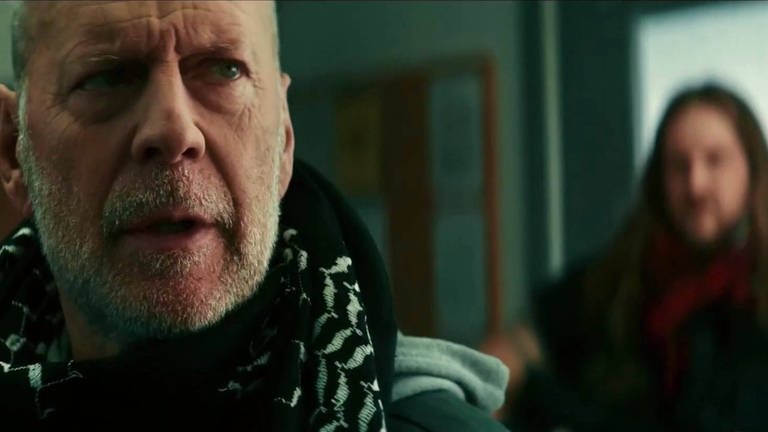 Bruce Willis beendet seine Karriere. Er leidet unter Aphasie. Szene aus dem Film DEADLOCK (2021) (Foto: IMAGO, imago/COLLECTION CHRISTOPHEL 308 Ent - Yale Productions )