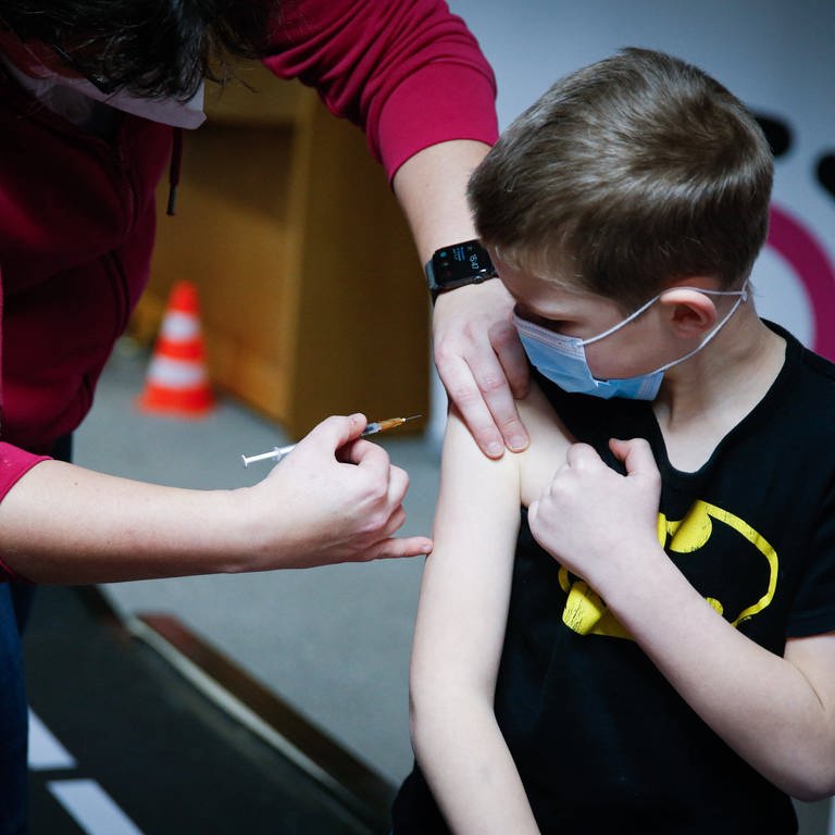 Die STIKO empfiehlt jetzt auch eine Covid-19-Impfung für Kinder von 5 bis 11 Jahren. (Foto: IMAGO, imago)