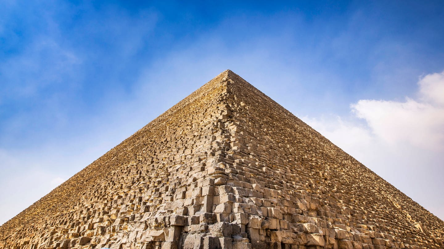 Khufu Pyramide im ägyptischen Kairo (Foto: IMAGO, imago images/Imaginechina-Tuchong)