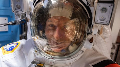 Der Astronaut Matthias Maurer war zu Beginn des Ukraine-Krieges zusammen mit zwei russischen Kosmonauten an Bord der ISS. (Foto: IMAGO, IMAGO/ZUMA Wire/NASA)