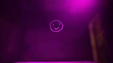 Ein Smiley gehört noch zu den einfacheren holograpischen Objekten. (Foto: Pressestelle, Interact Lab / University of Sussex/ Tokyo university of science)