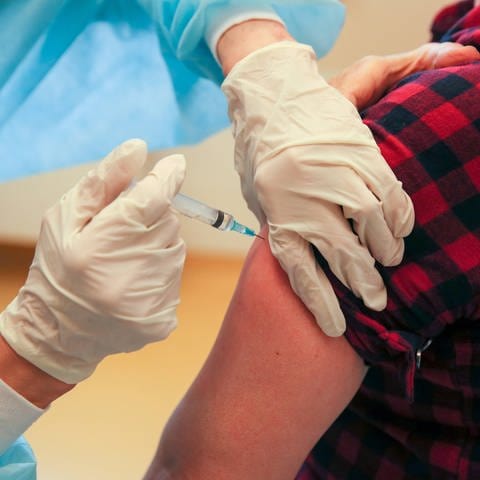 Aus Russland stammt der Impfstoff Sputnik V. Nach aktuellen Studien soll das Vakzin eine Wirksamkeit über 90 Prozent haben.