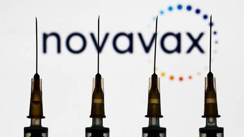 Auch der Corona-Impfstoff von Novavax soll demnächst in Deutschland zum Einsatz kommen. (Foto: IMAGO, imago images/NurPhoto)