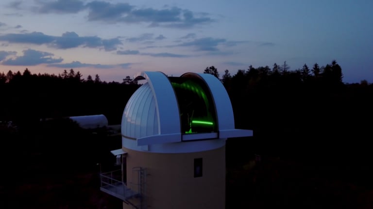 Das Johannes-Kepler-Observatorium soll Weltraumschrott aufspüren. (Foto: Pressestelle, DLR)