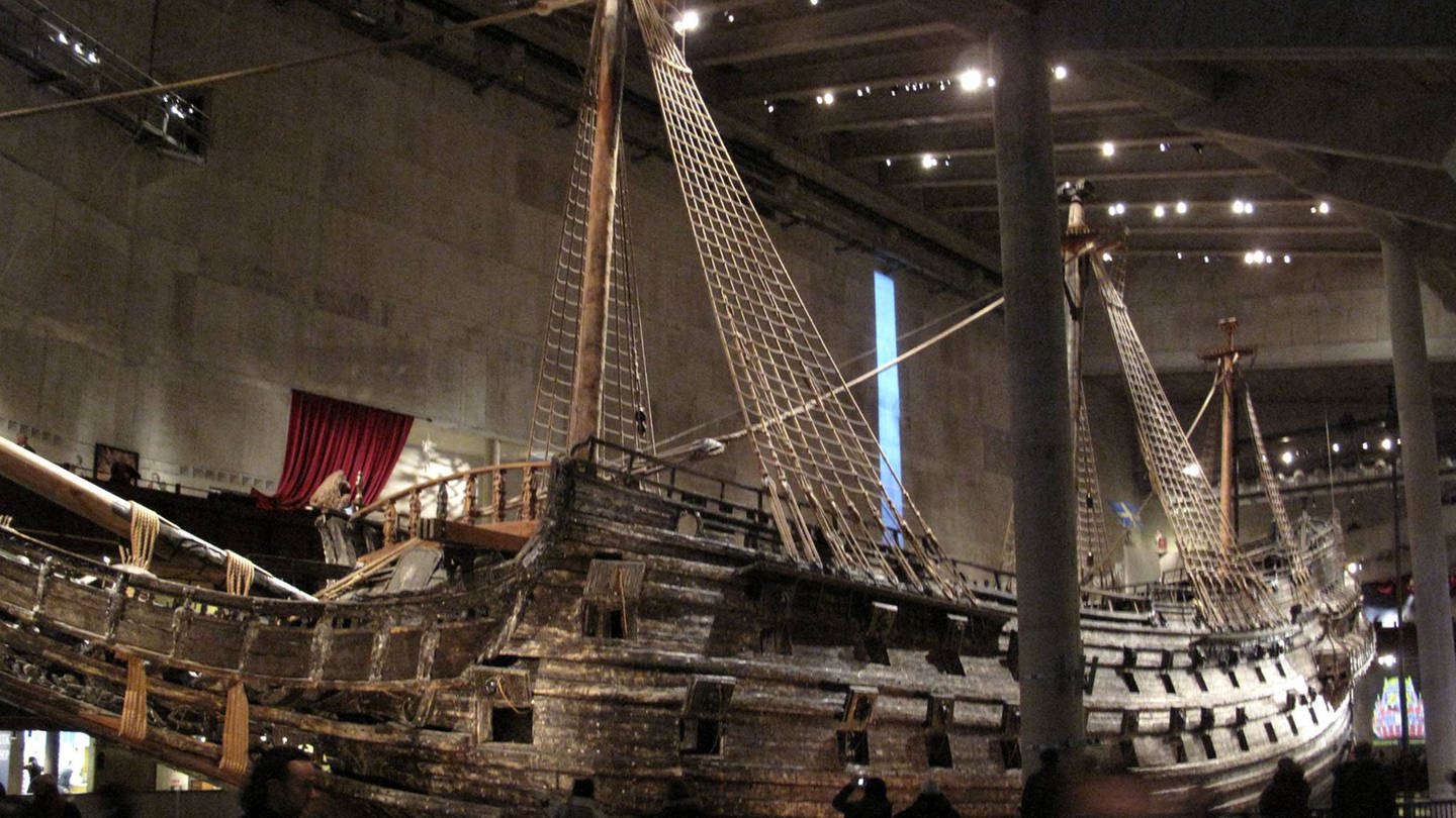 Das Kriegsschiff Vasa im Vasa Museum in Stockholm (Foto: IMAGO, IMAGO / Becker&Bredel)