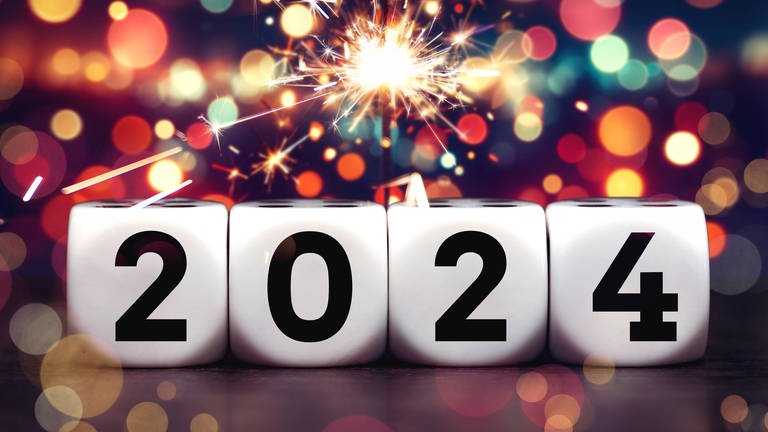 Das neue Jahr 2024 steht vor der Tür. So können Sie Ihre Vorsätze dieses Jahr wirklich einhalten. (Foto: IMAGO, IMAGO / Bihlmayerfotografie)