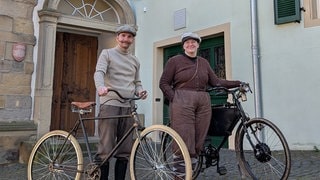 Sarah und Joshua leben und kleiden sich wie in 1900