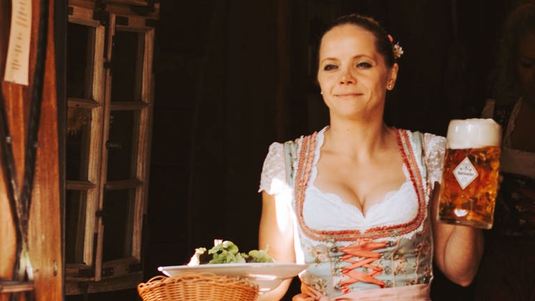 Christine, betreibt ein Traditions-Restaurant in Calw-Holzbronn (Foto: SWR)