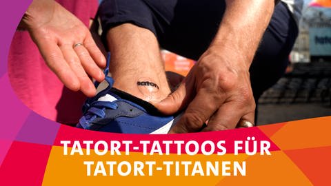 Tatort-Tattoo für Tatort-Titanen.  (Foto: SWR, Markus Palmer)