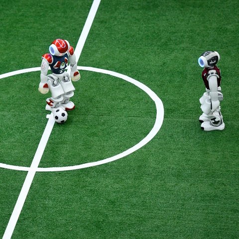 Künstliche Intelligenz kommt im Fußball immer öfter zum Einsatz. (Foto: picture-alliance / Reportdienste, picture alliancedpa / XinHua Yue Yuewei)