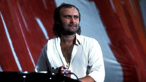 Phil Collins beim Live Aid Konzert 1985