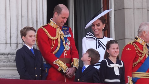 Prinzessin Kate und Familie: Erster öffentlicher Auftritt in diesem Jahr bei "Trooping the Colour" (Foto: dpa Bildfunk, picture alliance/dpa/PA Wire | James Manning) Prinzessin Kate und Familie: Erster öffentlicher Auftritt in diesem Jahr bei "Trooping the Colour"