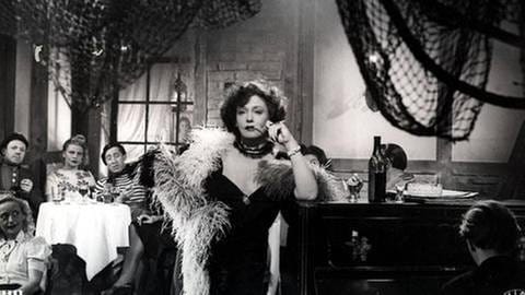 Szenenfoto mit Zarah Leander aus dem Film "Gabriela" (1950) (Foto: IMAGO, Imago/United Archives -)