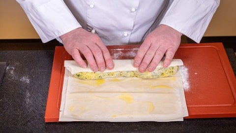 Kartoffelstrudel backen - das Rezept (Foto: SWR, Corinna Holzer) Kartoffelstrudel backen - das Rezept
