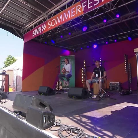 Bühnenauftritt bei SWR Sommerfestival in Stuttgart