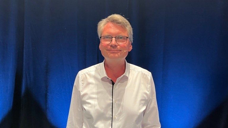 Grünen-Mitglied Thomas Hentschel kandidiert für die Oberbürgermeisterwahl in Rastatt (Foto: SWR, Sven Huck) Grünen-Mitglied Thomas Hentschel kandidiert für die Oberbürgermeisterwahl in Rastatt
