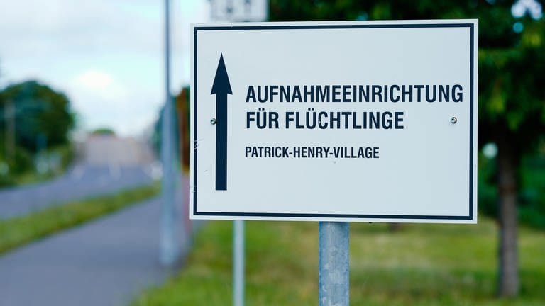 Ankunftszentrum PHV (Foto: dpa Bildfunk, picture alliance/dpa | Uwe Anspach)