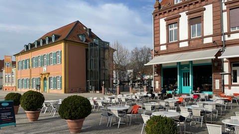 Die Terrasse des Kaffeehauses in Schwetzingen 