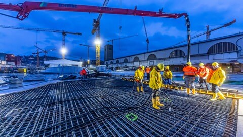Der neue Tiefbahnhof in der Stuttgarter Innenstadt im Rohbau (Foto: IMAGO, IMAGO / Arnulf Hettrich)