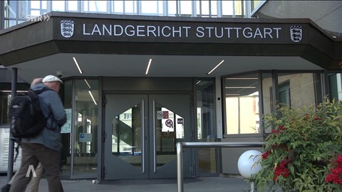 Das Landgericht Stuttgart von außen (Symbolbild). Ende April wurde hier eine Mutter zu mehreren Jahren Haft verurteilt. Die Frau hatte eine Freundin ihrer kleinen Tochter mit einem Messer angegriffen. 