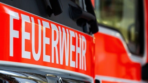Die Feuerwehr Lörrach ist am Sonntag zur Geburt eines Kindes in einem oberen Stockwerk eines Mehrfamilienhauses alarmiert worden. 