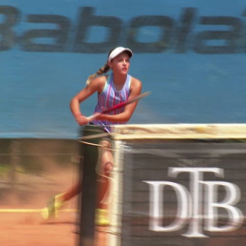 Eine Jugendliche beim Tennis (Foto: SWR, SWR)