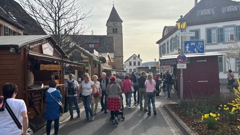 Gimmeldinger Mandelblütenfest (Foto: SWR) Gimmeldinger Mandelblütenfest