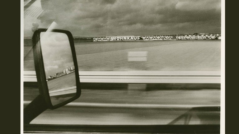 Thomas Schadt, sw Fotoserie: Deutschland: immer und überall, 1982–85. (Foto: © Thomas Schadt) Thomas Schadt, sw Fotoserie: Deutschland: immer und überall, 1982–85.