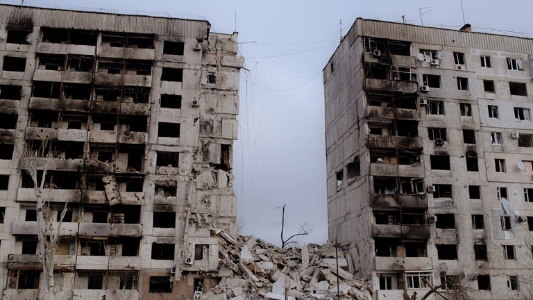 ORICHIV, UKRAINE - JANUARY 23: A view of the buildings of flat destroyed (Foto: picture-alliance / Reportdienste, picture alliance / Anadolu | Andre Alves)