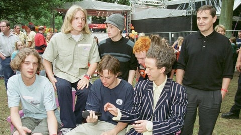 Die Band Echt mit VIVA-Moderator Lämmermann (Foto: IMAGO, imago/Becker&Bredel) Die Band Echt mit VIVA-Moderator Lämmermann