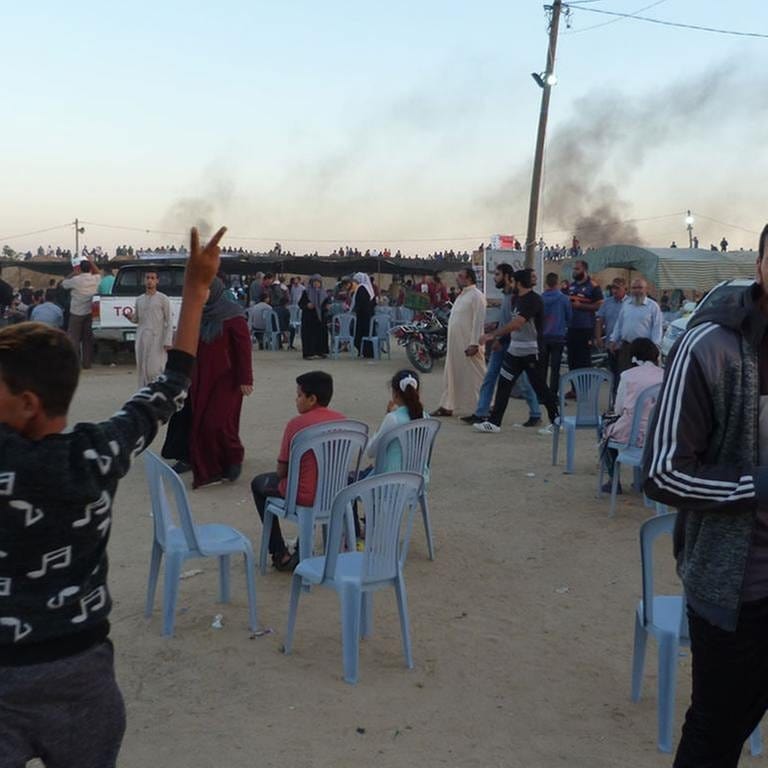 Jugendliche in Gaza bei den Freitagsprotesten (Foto: SWR, SWR - Foto: Martin Durm)