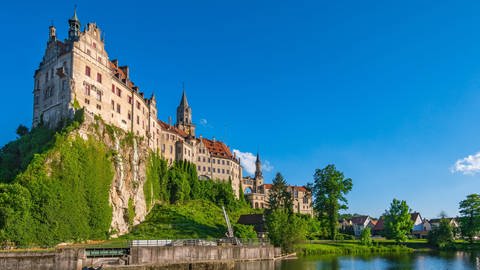 Hohenzollernschloss Sigmaringen an der Donau. Es wurde im September 1944 zum Exilsitz der französischen Vichy-Regierung.