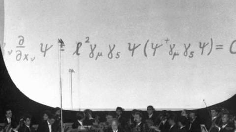 Werner Heisenberg erläutert "Weltformel" (Berlin, 1958) (Foto: picture-alliance / dpa, picture-alliance / dpa -)
