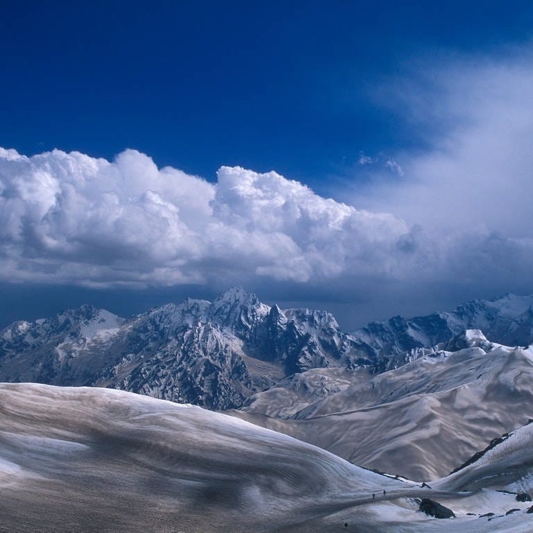 Blick auf den Himalaya, Nordindien.