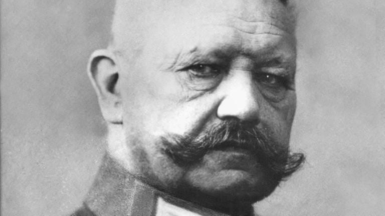 Paul von Hindenburg im Portrait, undatierte Aufnahme, schwarzweiß
