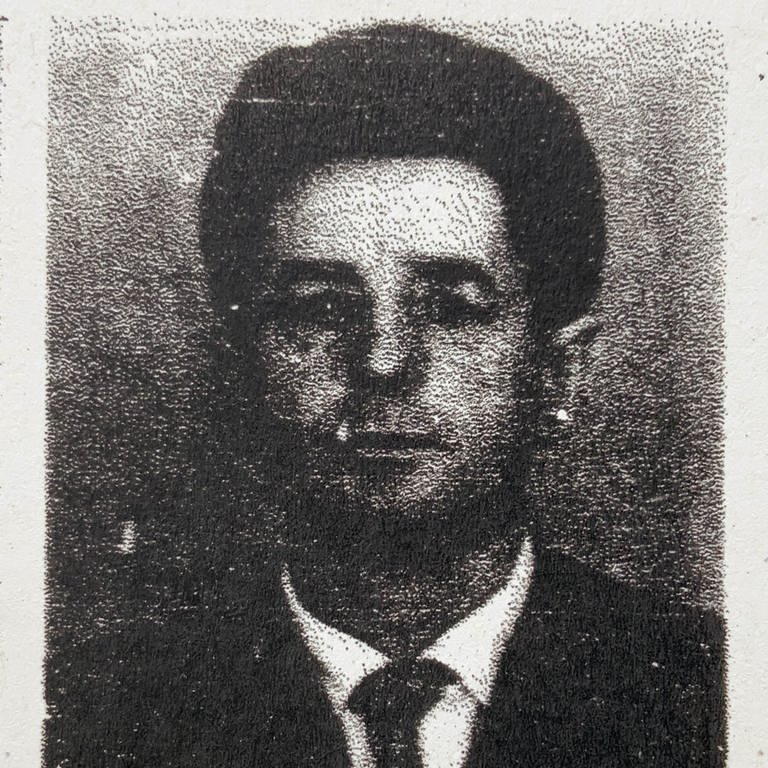 Vergrößertes Foto von Walter Praedel aus der MfS-Akte vom Tag der Verhaftung am 7.10.1961 (Foto: Maximilian Schönherr)