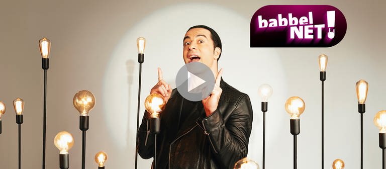 Comedian Bülent Ceylan in der zweiten Staffel "Babbel Net!" (Foto: SWR, Maximilian Baier)