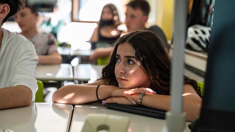 SWR Nachrichtenprofis in der Schule (Foto: SWR) SWR Nachrichtenprofis in der Schule